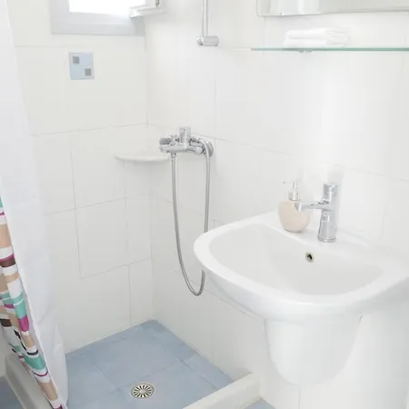 Innaxos Apartment Naxos City