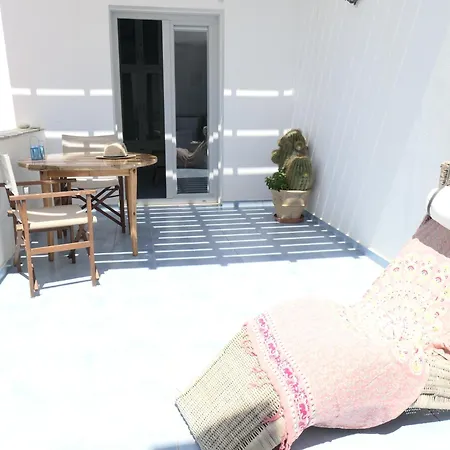 Innaxos * Naxos City