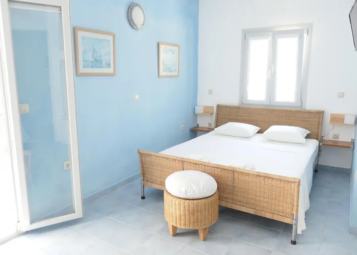 Innaxos * Naxos City