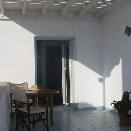 Inaxos Studios, Viewing Apollo Temple.
